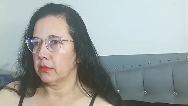 maturepriscila online show from 26, 6, 2026
