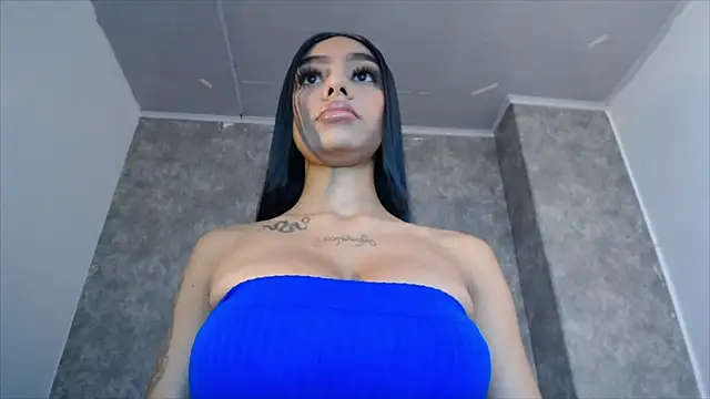 Tiffanny online show from 4, 1, 2025