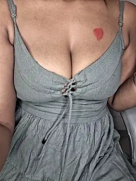 Snapshot of Aaliyalove1 chatting on 19, 3, 2025 Aaliyalove1 online show from 19, 3, 2025