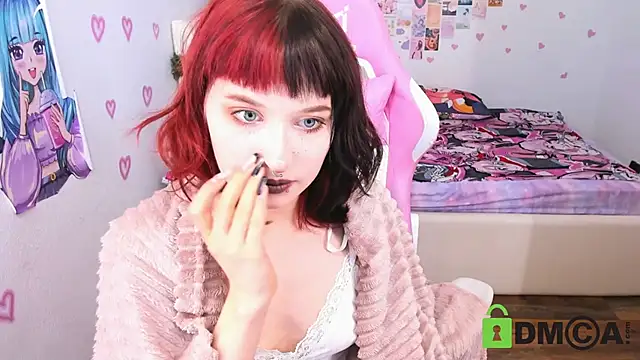 ElizaNik  online show from 4, 1, 2025