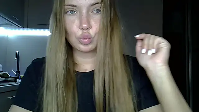 Lucky Anna online show from 18, 12, 2025