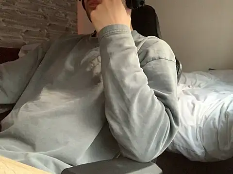 taallguyy 196 online show from 20, 3, 2025