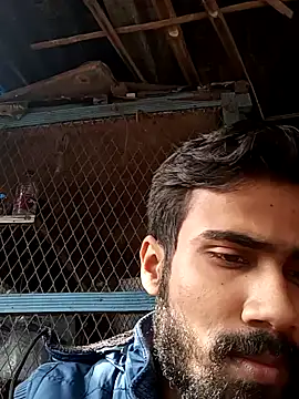 Skinny Bigass 23 online show from 3, 1, 2025