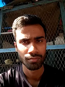 Skinny Bigass 23 online show from 11, 1, 2025