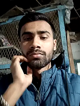 Skinny Bigass 23 online show from 17, 1, 2025