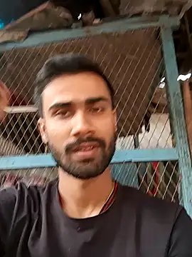 Skinny Bigass 23 online show from 19, 1, 2025