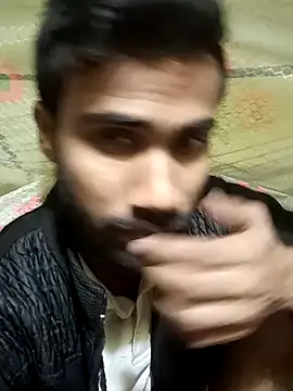 Skinny Bigass 23 online show from 27, 1, 2025