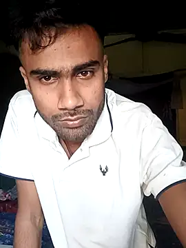 Skinny Bigass 23 online show from 17, 2, 2025