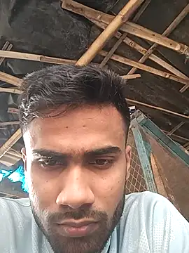 Skinny Bigass 23 online show from 20, 2, 2025