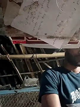 Skinny Bigass 23 online show from 1, 3, 2025