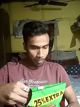 Skinny Bigass 23 online show from 7, 3, 2025