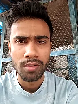 Skinny Bigass 23 online show from 12, 3, 2025