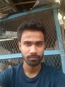 Skinny Bigass 23 online show from 18, 9, 2025