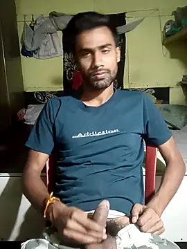 Skinny Bigass 23 online show from 13, 3, 2026