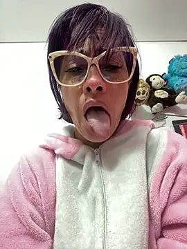 Goddess-Love- online show from 6, 3, 2025