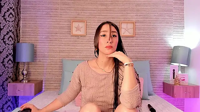 Snapshot of Catalinna_Thompson chatting on 15, 1, 2025 Catalinna Thompson online show from 15, 1, 2025