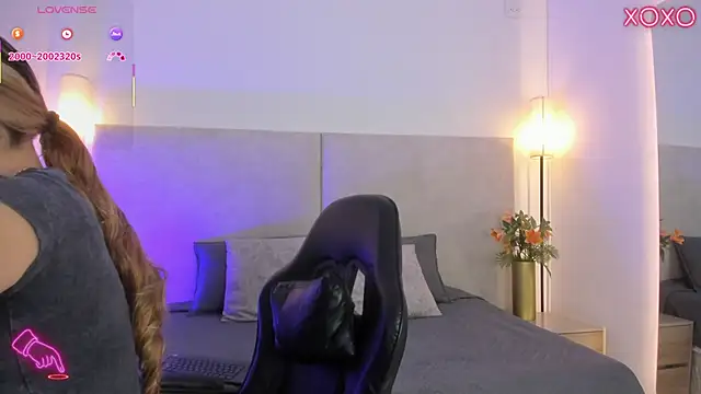 Saori newman online show from 15, 4, 2026