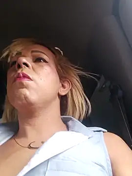 blondebitchlitle online show from 25, 11, 2025