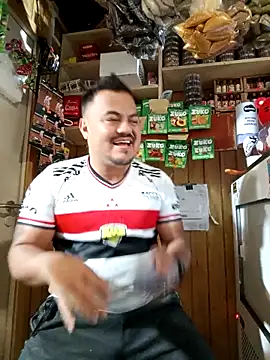 TheBriiaand30 online show from 3, 3, 2026