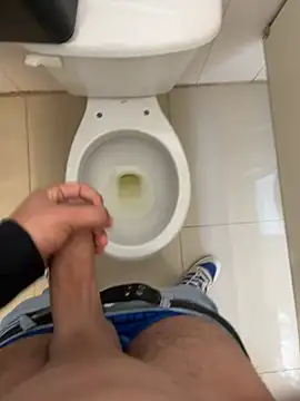 Snapshot of mylovetr1 chatting on 4, 2, 2025 mylovetr1 online show from 4, 2, 2025