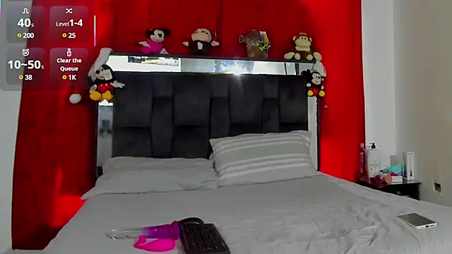 chloe vasquez710 online show from 22, 1, 2025