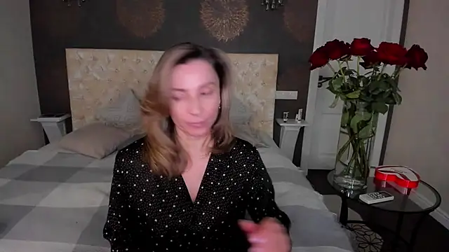 Snapshot of AllisonWilliams chatting on 19, 2, 2026 AllisonWilliams online show from 19, 2, 2026