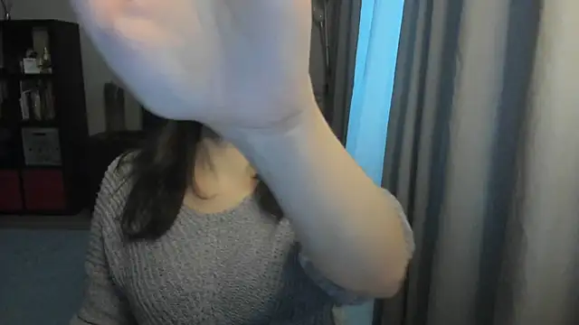 MollyCheiz online show from 27, 2, 2026