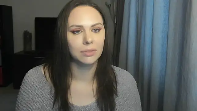 MollyCheiz online show from 26, 3, 2026