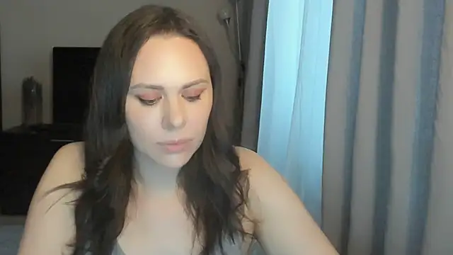 MollyCheiz online show from 2, 4, 2026