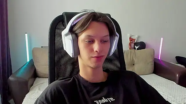 Ostin meow online show from 6, 2, 2026