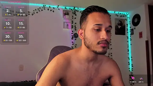 Raf brunette online show from 26, 2, 2025