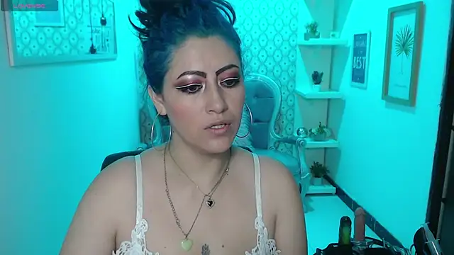 scarleth blue online show from 5, 3, 2025