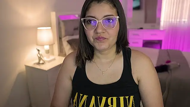 Camilaa bueno online show from 22, 12, 2024