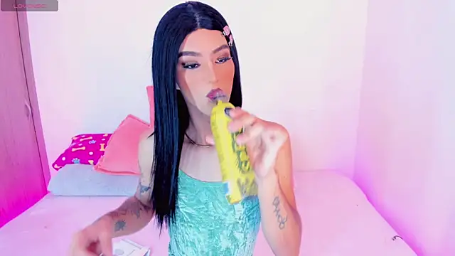 Snapshot of Ashley_Reminton chatting on 21, 2, 2025 Ashley Reminton online show from 21, 2, 2025