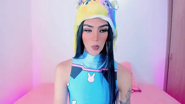 Snapshot of Ashley_Reminton chatting on 9, 3, 2025 Ashley Reminton online show from 9, 3, 2025