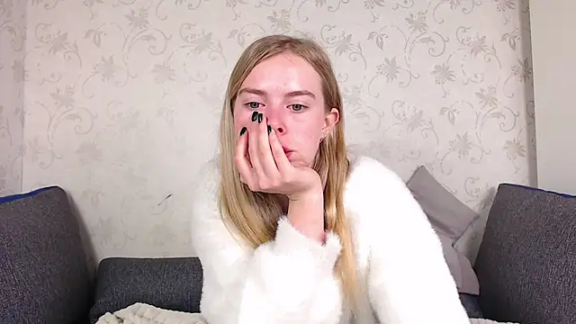 sofiaa here online show from 17, 5, 2026