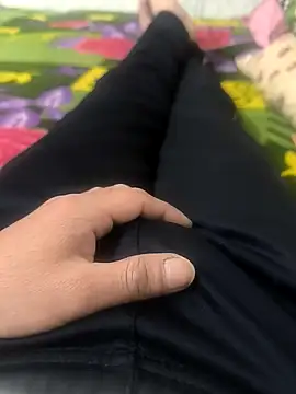 Snapshot of faaseel chatting on 5, 3, 2025 faaseel online show from 5, 3, 2025