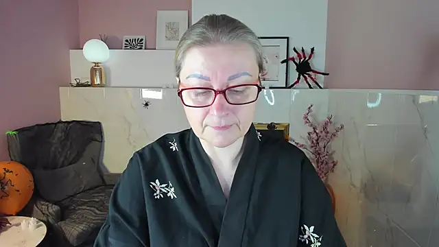 AlexandraKind online show from 29, 10, 2025