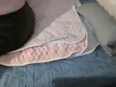 housewife shantie online show from 5, 3, 2025