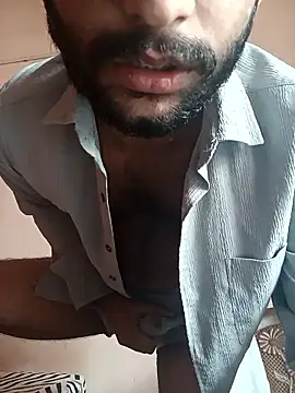 Vignesh3246 online show from 11, 1, 2026