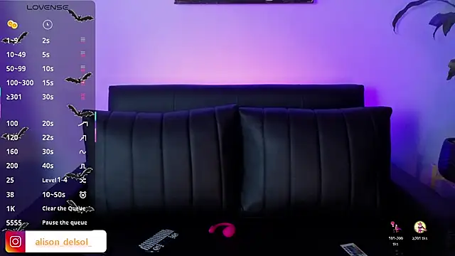 Alisson Wynter online show from 2, 3, 2026