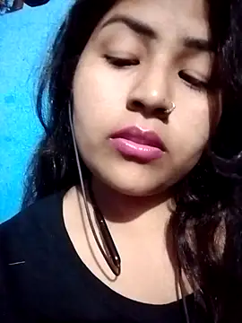 Snapshot of Love-Veronica chatting on 3, 2, 2026 Love-Veronica online show from 3, 2, 2026