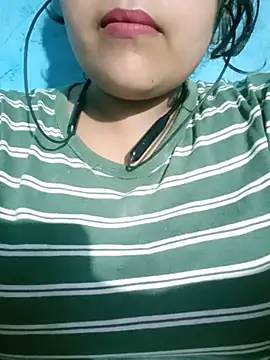 Love-Veronica online show from 12, 7, 2026
