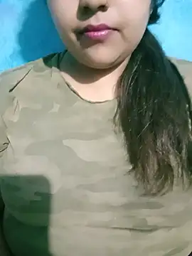 Love-Veronica online show from 23, 7, 2026