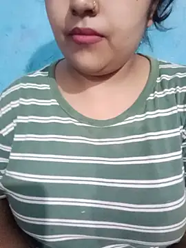 Love-Veronica online show from 25, 7, 2026