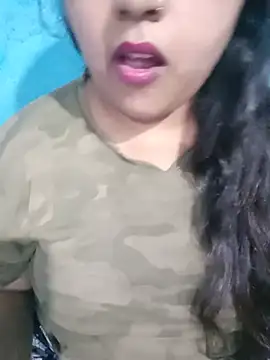 Love-Veronica online show from 5, 8, 2026