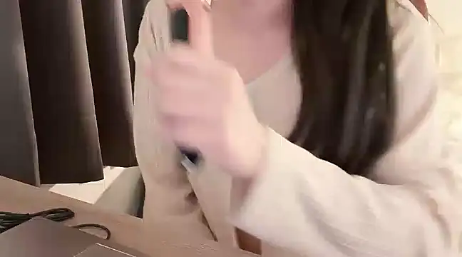 yuyum651 online show from 9, 3, 2025