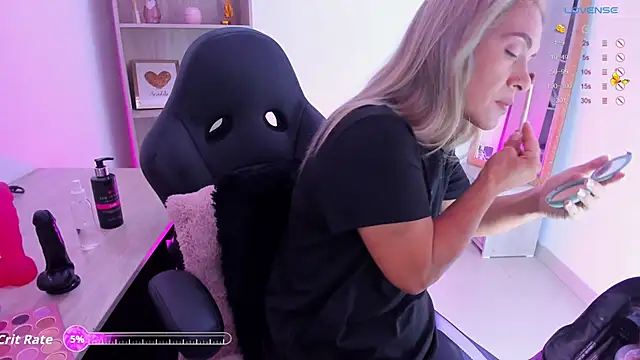 Evangeline johns online show from 1, 10, 2025