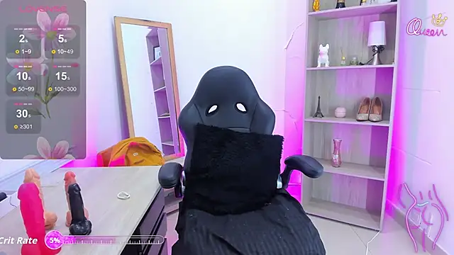 Evangeline johns online show from 7, 4, 2026