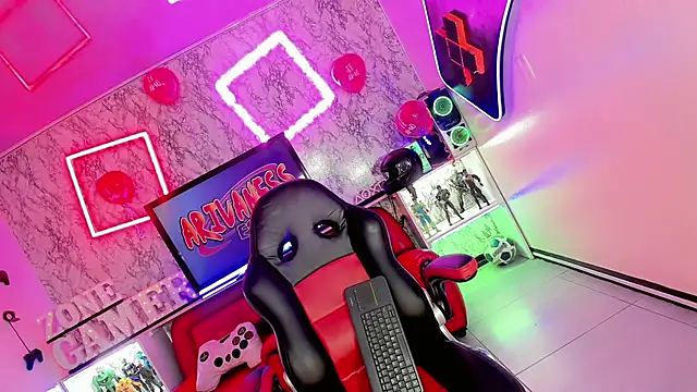 Alessa mullen online show from 15, 2, 2025